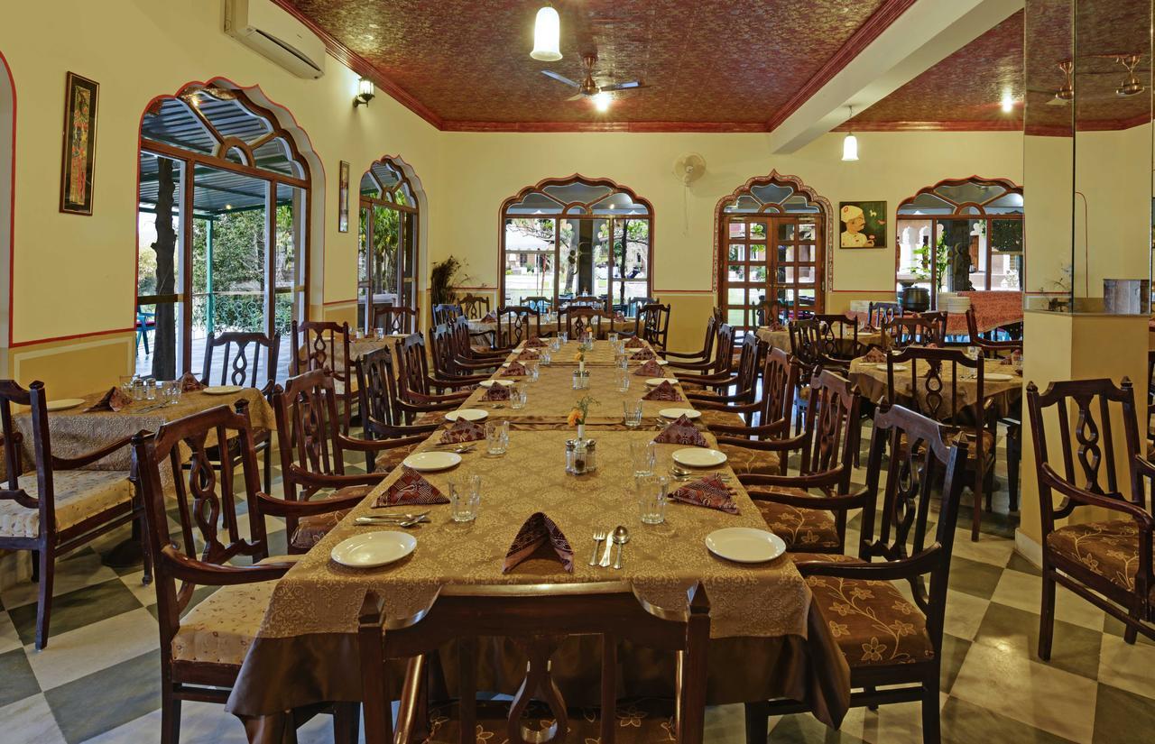 Regenta Resort Pushkar Fort מראה חיצוני תמונה