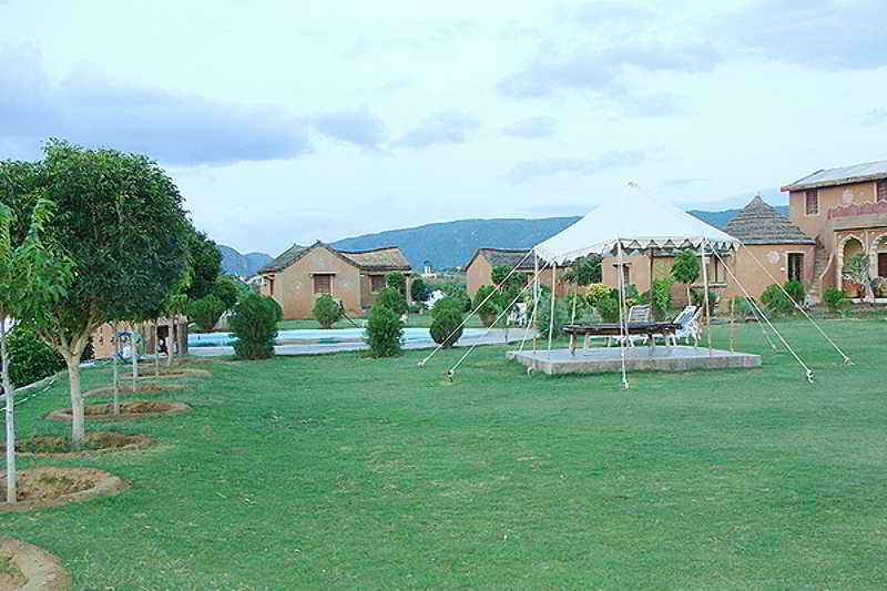 Regenta Resort Pushkar Fort מראה חיצוני תמונה