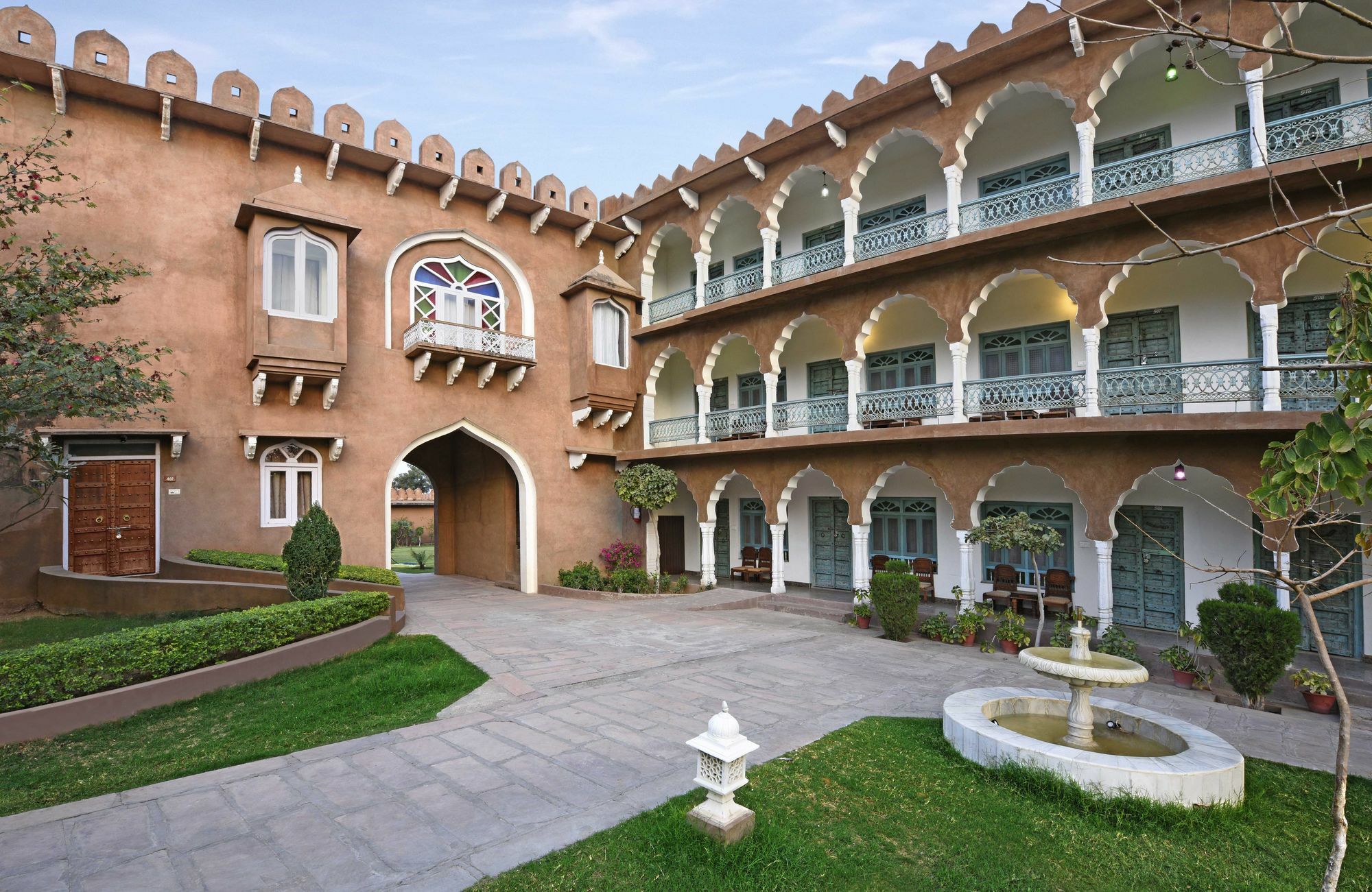 Regenta Resort Pushkar Fort מראה חיצוני תמונה